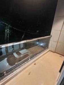 Balcony Image of 750 Sq.ft 2 BHK Builder Floor for sale in Paschim Vihar New Delhi for Rs. 14000000