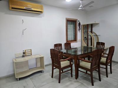 Living Room Image of 1350 Sq.ft 2.5 BHK Apartment / Flat for rent in Matunga East Mumbai for Rs. 125000