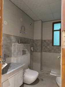 Common Bathroom Image of 1700 Sq.ft 4 BHK Builder Floor for sale in Vasundhara Ghaziabad for Rs. 22500000