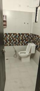 Bathroom Image of 955 Sq.ft 2 BHK Apartment / Flat for rent in Aakar Canal Kinship, Salaiya Bhopal for Rs. 15000