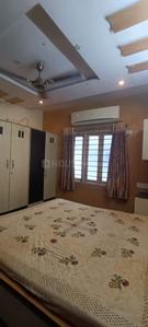Bedroom Image of Private Co-Sharing Room in Vastrapur, Ahmedabad