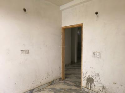 Bedroom Image of 900 Sq.ft 3 BHK Builder Floor for sale in DLF Ankur Vihar Ghaziabad for Rs. 3475222