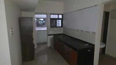 Kitchen Image of 980 Sq.ft 2 BHK Apartment / Flat for rent in Magarpatta Iris, Magarpatta City Pune for Rs. 40000