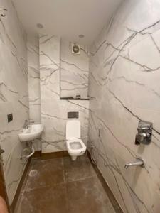 Bathroom Image of 2000 Sq.ft 3 BHK Builder Floor for sale in Patel Nagar New Delhi for Rs. 31200000