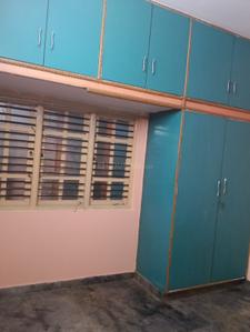 Bedroom Image of 1000 Sq.ft 2 BHK Independent House for rent in Raysandara Bengaluru for Rs. 18000