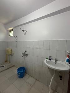 Bathroom Image of 850 Sq.ft 3 BHK Apartment / Flat for sale in Doranda Ranchi for Rs. 5500000