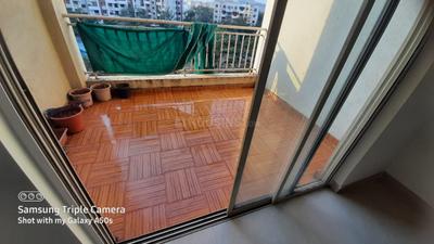 Balcony Image of 1050 Sq.ft 1 BHK Apartment / Flat for rent in Golden Winds Building B Phase 3, Lohegaon Pune for Rs. 19000