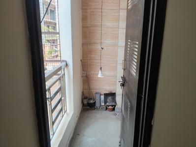 Balcony Image of 450 Sq.ft 1 BHK Builder Floor for rent in Preet Vihar New Delhi for Rs. 12500