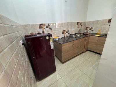 Kitchen Image of 450 Sq.ft 1 BHK Apartment / Flat for rent in Gaurs 14th Avenue, Noida Extension Greater Noida for Rs. 19000