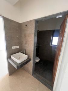 Bathroom Image of 1971 Sq.ft 3 BHK Apartment / Flat for sale in Alexa, Jagatpur Ahmedabad for Rs. 12500000