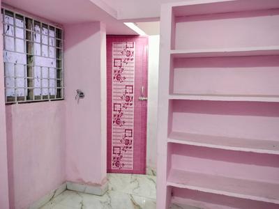Bedroom Image of 500 Sq.ft 2 BHK Builder Floor for rent in Old Washermanpet Chennai for Rs. 9000