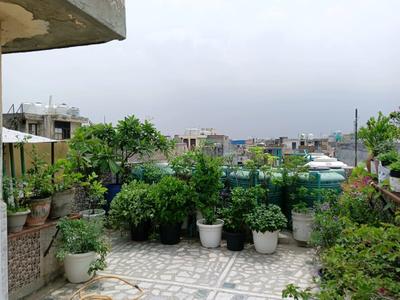Balcony Image of 500 Sq.ft 2 BHK Builder Floor for rent in Uttam Nagar New Delhi for Rs. 15000