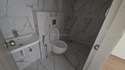 Image of 815 Sq.ft 3 BHK Apartment / Flat for rent in Swastik Platinum, Vikhroli East, Mumbai for Rs. 70000