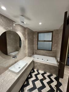 Bathroom Image of 2000 Sq.ft 3 BHK Builder Floor for sale in Green Park Extension New Delhi for Rs. 62500000