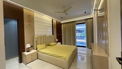 Bedroom Image of 2900 Sq.ft 4 BHK Builder Floor for sale in Ansal Versalia, Sector 67 Gurgaon for Rs. 27000000