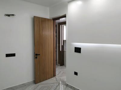 Bedroom Image of 1200 Sq.ft 3 BHK Apartment / Flat for sale in Vikaspuri New Delhi for Rs. 18500000