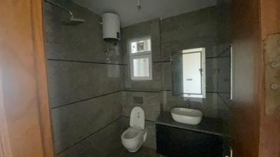 Bathroom Image of 1917 Sq.ft 4 BHK Builder Floor for sale in Kadarpur Gurgaon for Rs. 31000000