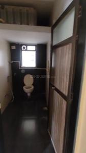 Bathroom Image of 800 Sq.ft 2 BHK Apartment / Flat for sale in Thane West Thane for Rs. 14000000