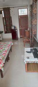 1 RK Independent Builder Floor
