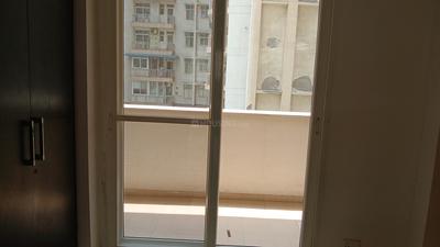 Kitchen Image of 2475 Sq.ft 3 BHK Apartment / Flat for sale in Prateek Stylome, Sector 45 Noida for Rs. 43500000