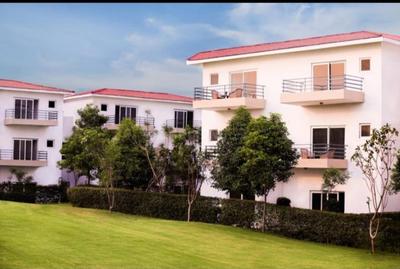 Image of 1450 Sq.ft 3 BHK Villa for sale in Paramount Golfforeste Villas, Surajpur, Greater Noida for Rs. 15000000