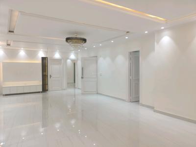 Living Room Image of 2350 Sq.ft 4 BHK Builder Floor for sale in Green Field Colony Faridabad for Rs. 23500000