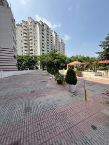 Image of 2112 Sq.ft 3 BHK Apartment / Flat for rent in Unitech Ivory Tower, Sector 41, Gurgaon for Rs. 90000