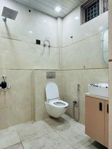 Bathroom Image of 1350 Sq.ft 3 BHK Builder Floor for sale in Indirapuram Ghaziabad for Rs. 11500000
