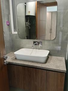 Bathroom Image of 1440 Sq.ft 3 BHK Builder Floor for rent in Chittaranjan Park New Delhi for Rs. 86000