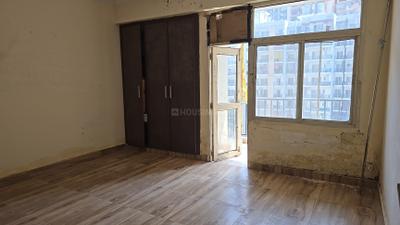 Bedroom Image of 1425 Sq.ft 3 BHK Apartment / Flat for sale in Panchsheel Wellington, Crossings Republik Ghaziabad for Rs. 10500000