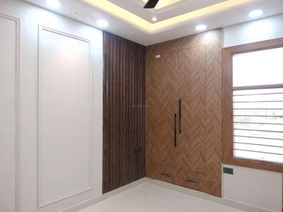 Bedroom Image of 1305 Sq.ft 3 BHK Builder Floor for sale in BPTP District 5, Sector 84 Faridabad for Rs. 13500000