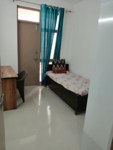 Bedroom Image of 700 Sq.ft 2 BHK Apartment / Flat for rent in Pareena Om Apartments, Sector 112 Gurgaon for Rs. 25000