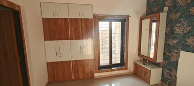 Bedroom Image of 1440 Sq.ft 3 BHK Apartment / Flat for rent in Niranjanpur Indore for Rs. 25000
