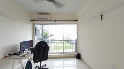 Hall Image of 1250 Sq.ft 2 BHK Apartment / Flat for sale in L And T Seawoods Residences Phase I, Nerul Navi Mumbai for Rs. 28000000