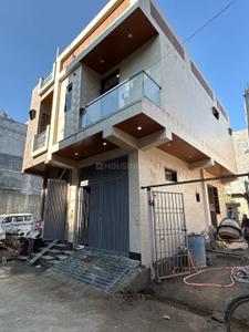 Image of 388 Sq.ft 2.5 BHK Independent House for sale in Dwarka Mor, New Delhi for Rs. 5500000