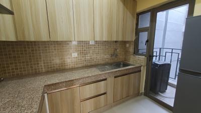 Kitchen Image of 1385 Sq.ft 2 BHK Apartment / Flat for rent in Paras Dews, Sector 106 Gurgaon for Rs. 38000