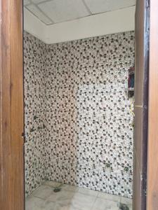 Common Bathroom Image of 910 Sq.ft 2 BHK Builder Floor for sale in Indirapuram Ghaziabad for Rs. 7450000