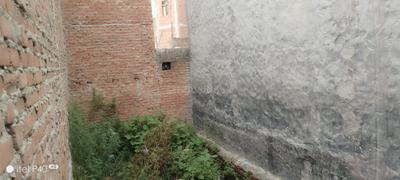 Image of 315 Sq.ft Residential Plot / Land for sale in Basantpur, Faridabad for Rs. 420000