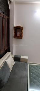 Bedroom Image of 650 Sq.ft 1 BHK Builder Floor for rent in  Ravi Apartment, Vaishali Ghaziabad for Rs. 18000