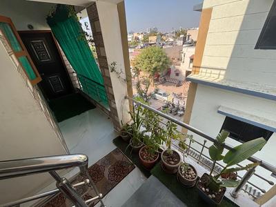 Balcony Image of Sweet Home PG in Chanakyapuri, Ahmedabad