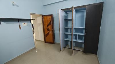 Bedroom Image of 1700 Sq.ft 3 BHK Apartment / Flat for rent in Kothapet Hyderabad for Rs. 25000