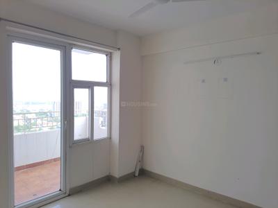 Bedroom Image of 603 Sq.ft 2 BHK Apartment / Flat for rent in Zara Rossa, Sector 112 Gurgaon for Rs. 17000