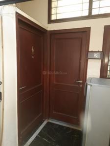 Kitchen Image of 1500 Sq.ft 1 RK Builder Floor for rent in Greater Kailash I New Delhi for Rs. 32000