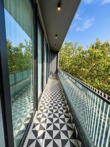 Balcony Image of 150 Sq.ft 1 RK Studio for rent in Sector 57 Gurgaon for Rs. 44000