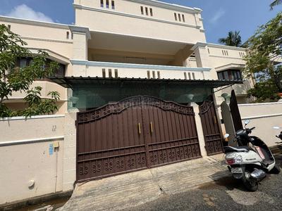 5 BHK Independent House