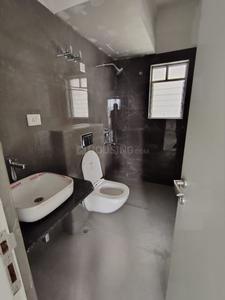 Bathroom Image of 1809 Sq.ft 4 BHK Apartment / Flat for sale in Srijan Natura Phase I, New Alipore Kolkata for Rs. 24500000