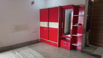 Bedroom Image of 3600 Sq.ft 4.5 BHK Builder Floor for rent in Palam Vihar Gurgaon for Rs. 75000