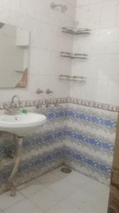 Bathroom Image of 1100 Sq.ft 2 BHK Apartment / Flat for rent in DDA Flats Munirka, Munirka New Delhi for Rs. 55000