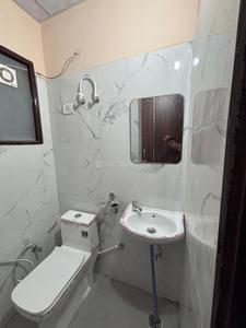 Bathroom Image of Comfort stay PG in Sector 18, Gurgaon