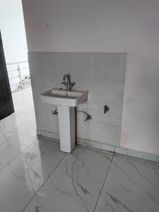 Bathroom Image of 498 Sq.ft 2 BHK Builder Floor for rent in Bhagwati Balaji Enclave, Chandsar Basti Bathinda for Rs. 12500